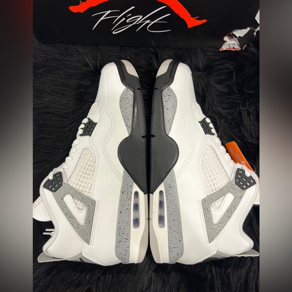 JORDAN 4 RETRO | White Cement (2025) | Size 11.5M | DS OG ALL | Damaged Box - Picture 6 of 10
